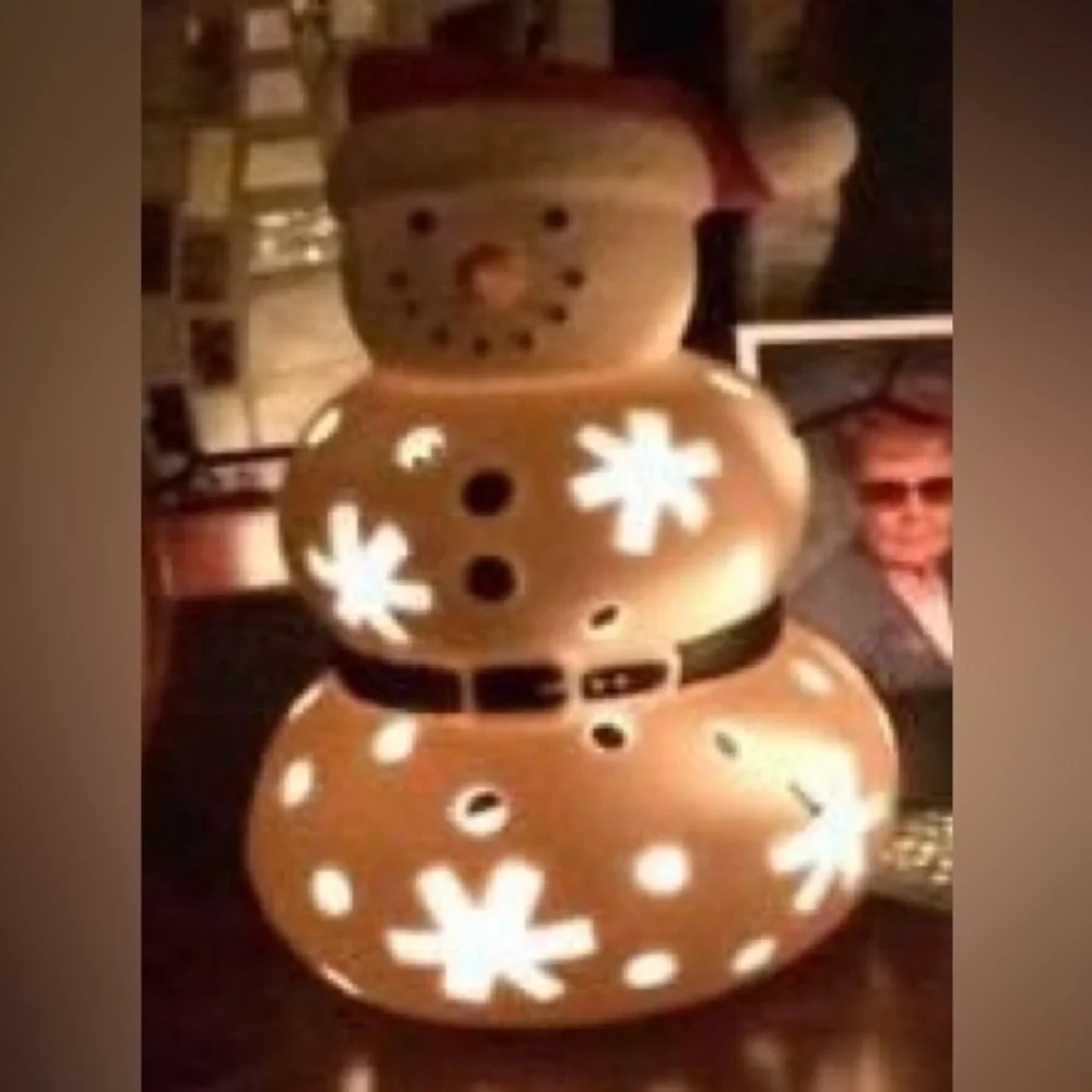 Very Cute PartyLite P91946 Santa Snow Tealight Holder ⛄️Bundle for a Discount⛄️ - Picture 4 of 4